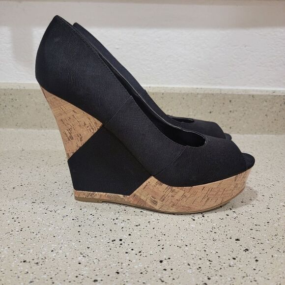 BCBGeneration PL-RUBYX Toe Platform Wedge Shoe - Size 7.5 - Picture 1 of 10